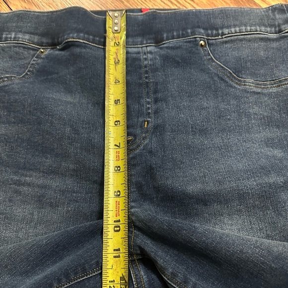 Spanx Pull On Stretch Jeans Size XL - Picture 12 of 12